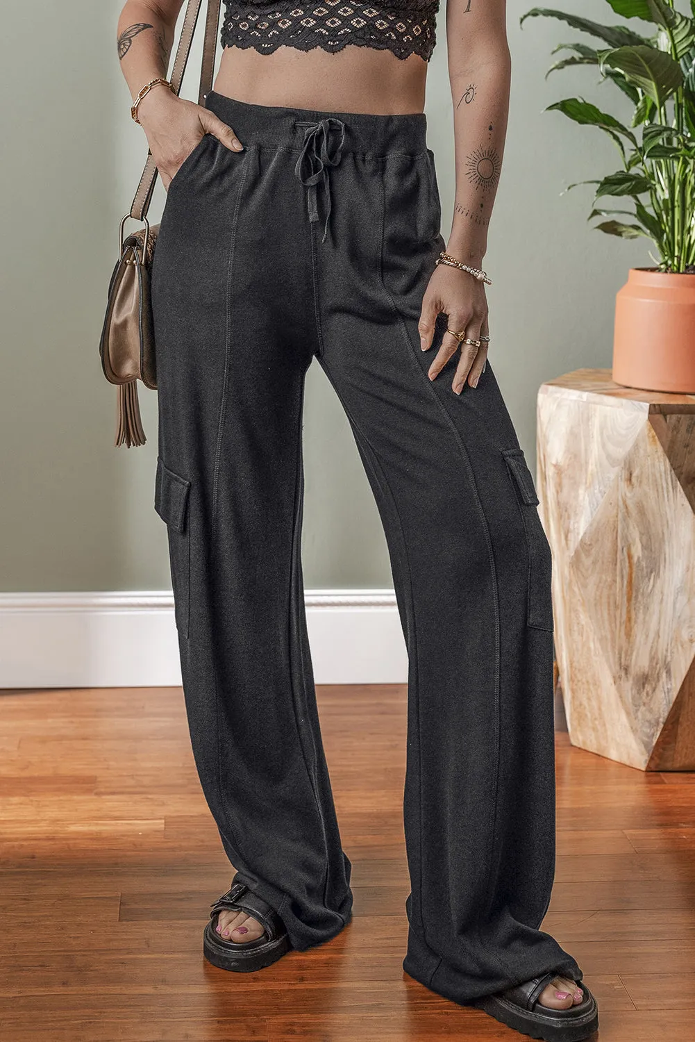 Cargo Pocket Drawstring Waist Sweatpants